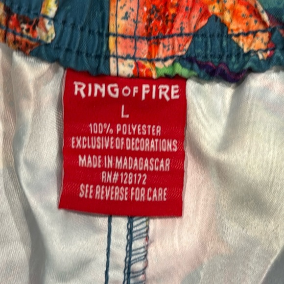 Ring of Fire, toucan floral swim trunks, L (#2) - Picture 4 of 5